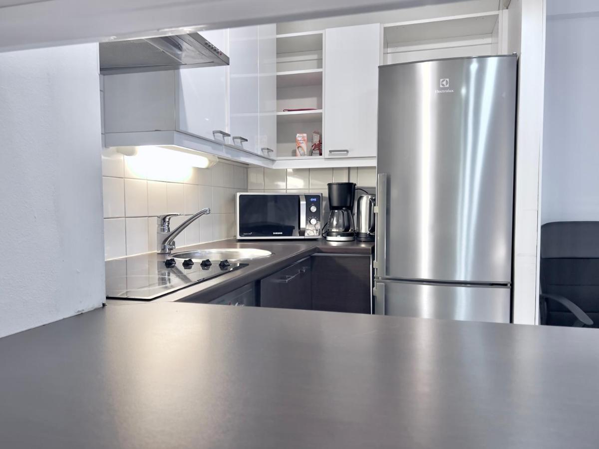 Lovely Central Apartment Helsinki Exterior photo